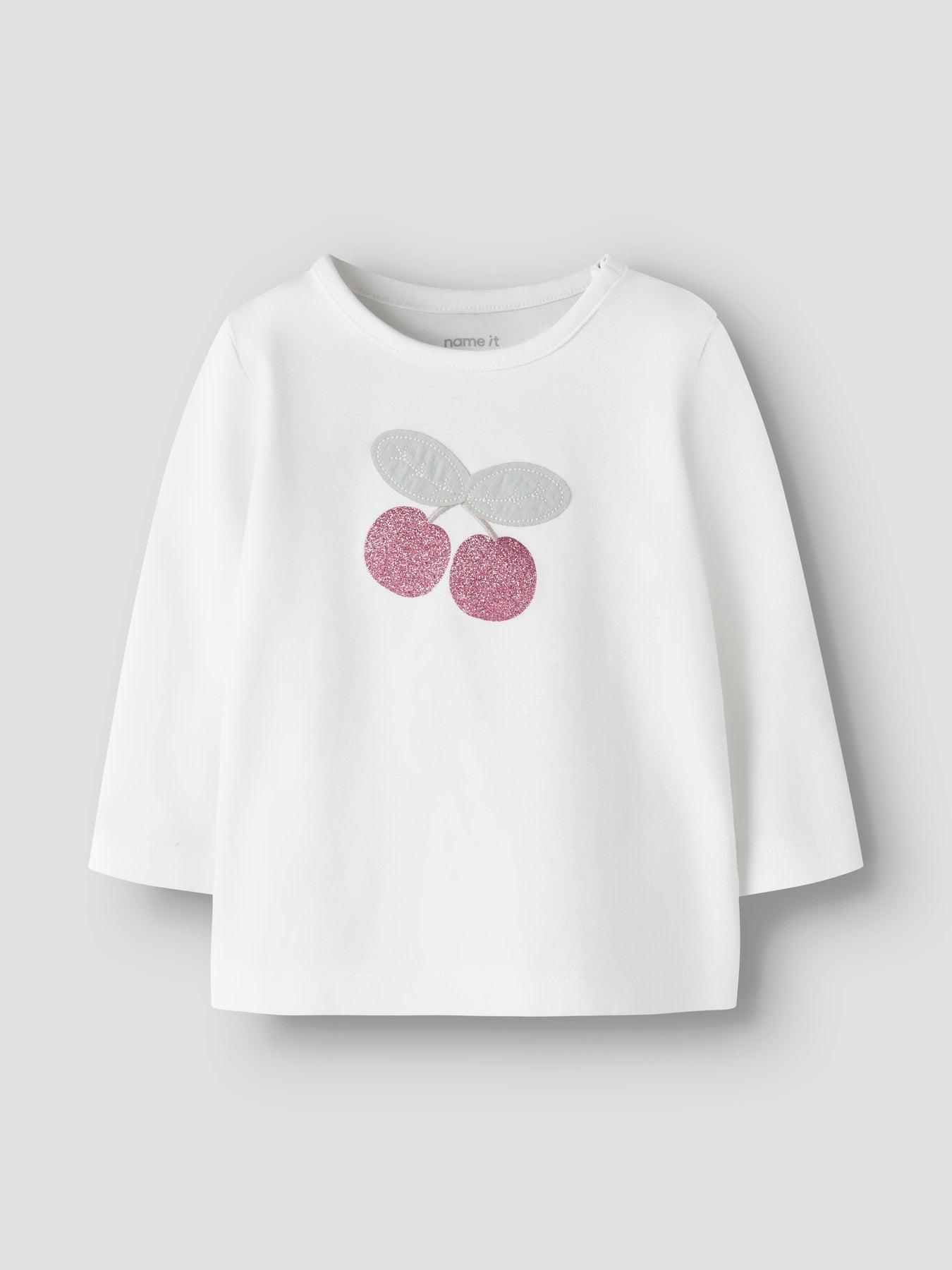 Name it Langarmshirt mit Glitzer-Kirschenprint aus Bio-Baumwolle