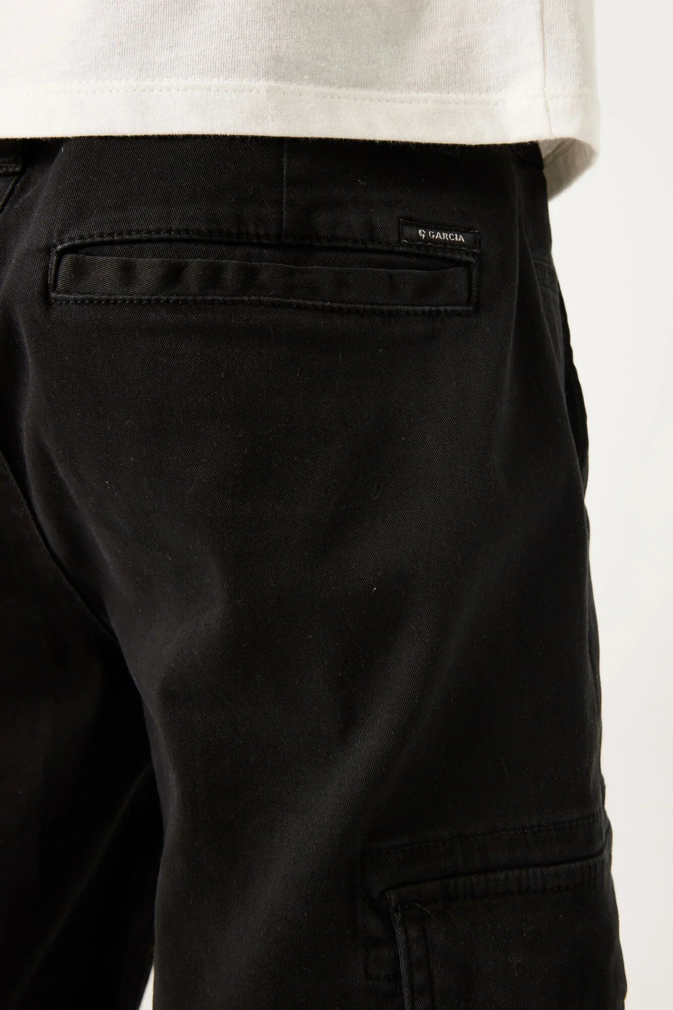 Garcia Cargohose schwarz