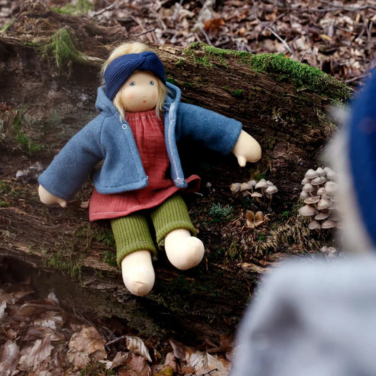 Nanchen Anziehpuppe Winterkind Alva