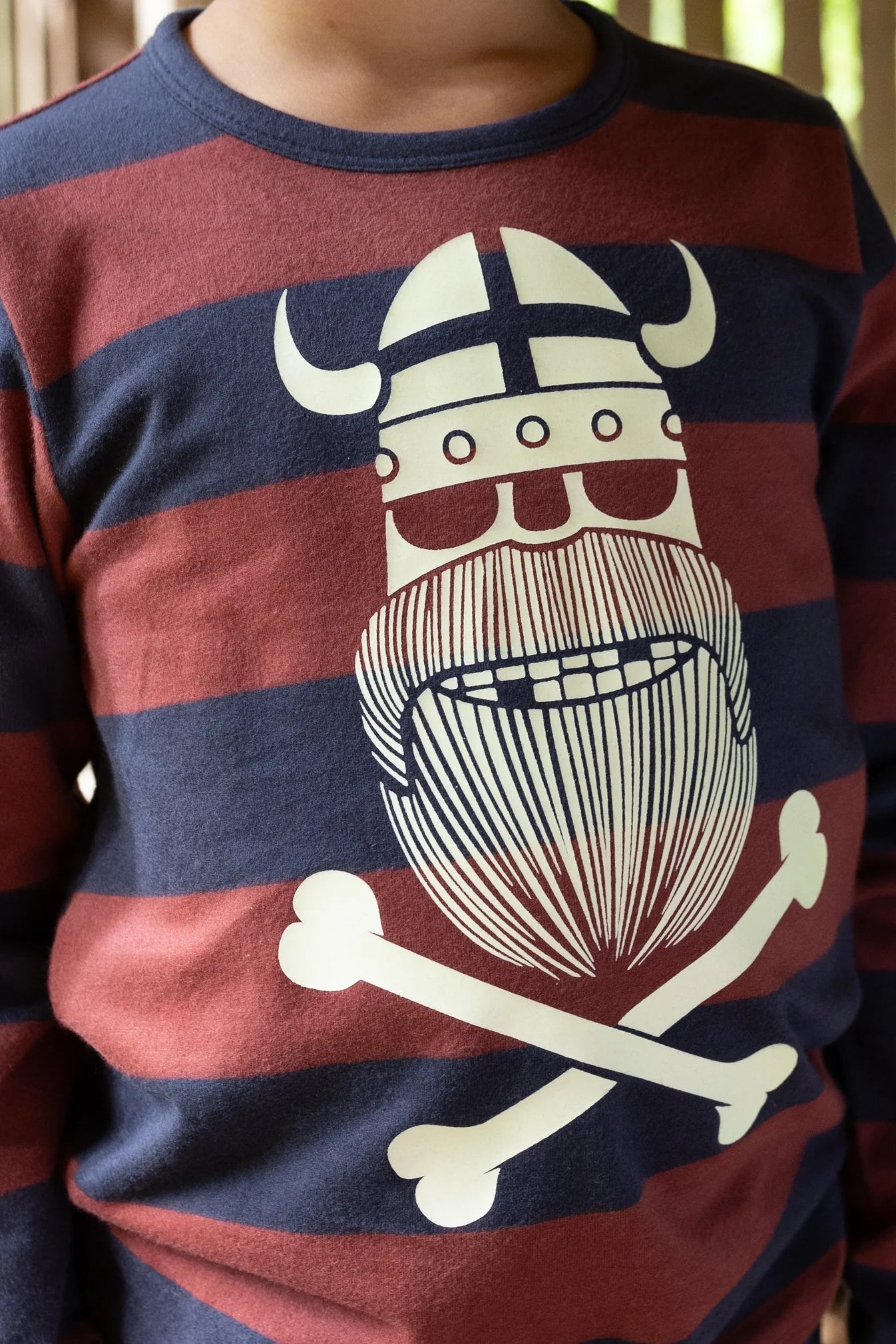 Danefae Langarmshirt Danesophus gestreift Ghost of Erik (Glow in the dark)