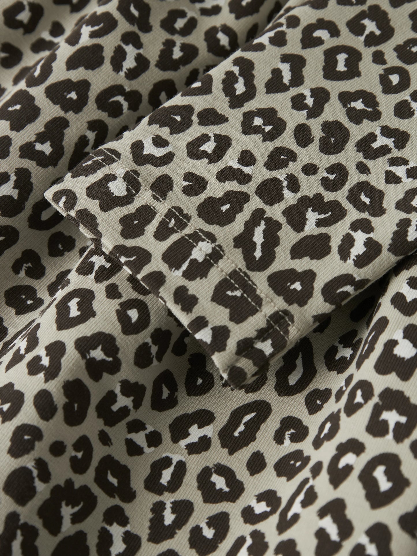Name it Kleid mit Leoprint aus Bio-Baumwolle