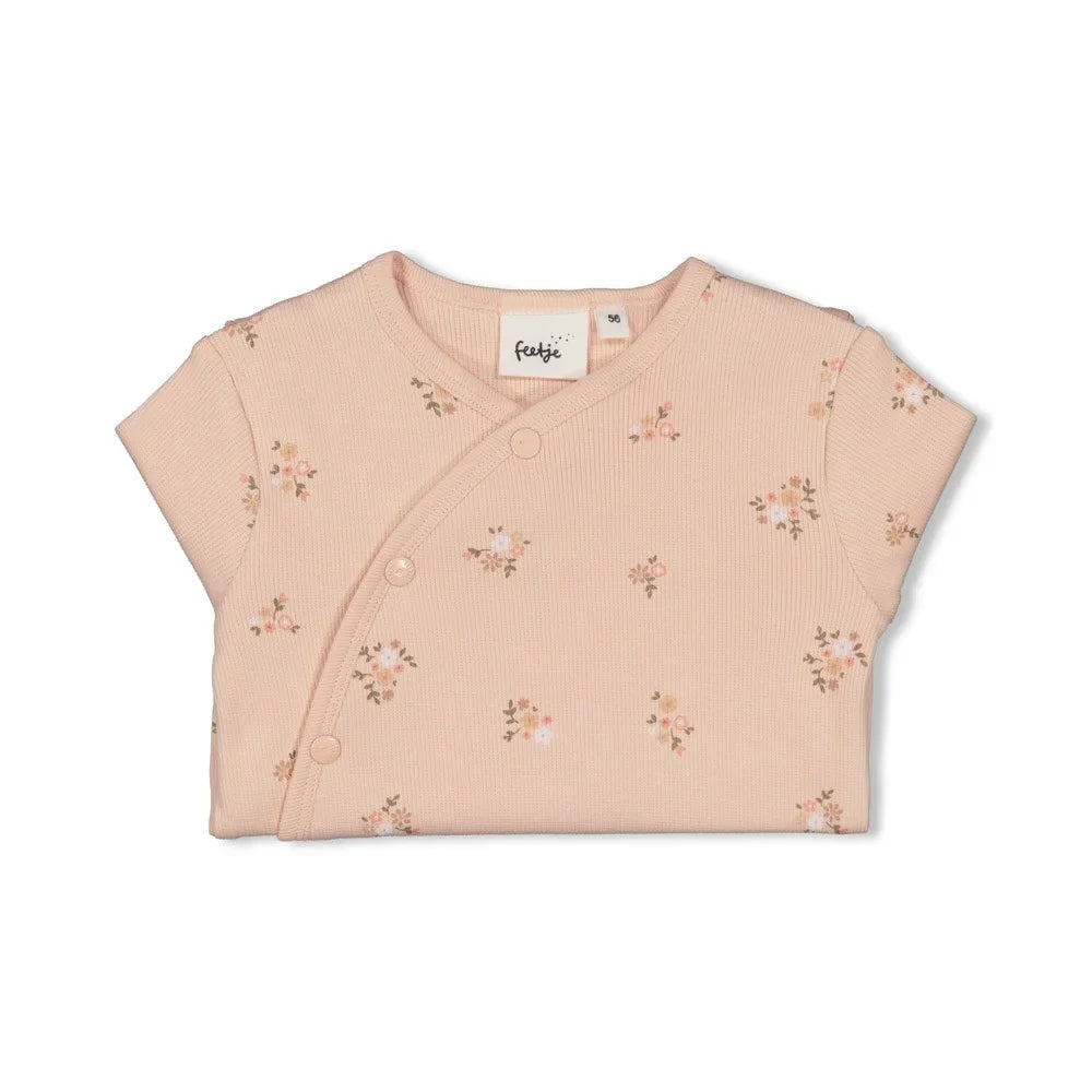 Anzug mit Klapfuß in Rosa AOP Flowers von Feetje