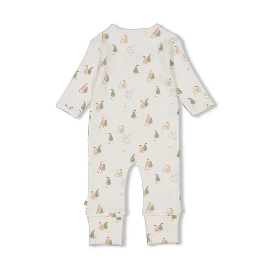 Anzug mit Klapfuß in Naturfarben AOP Pears von Feetje