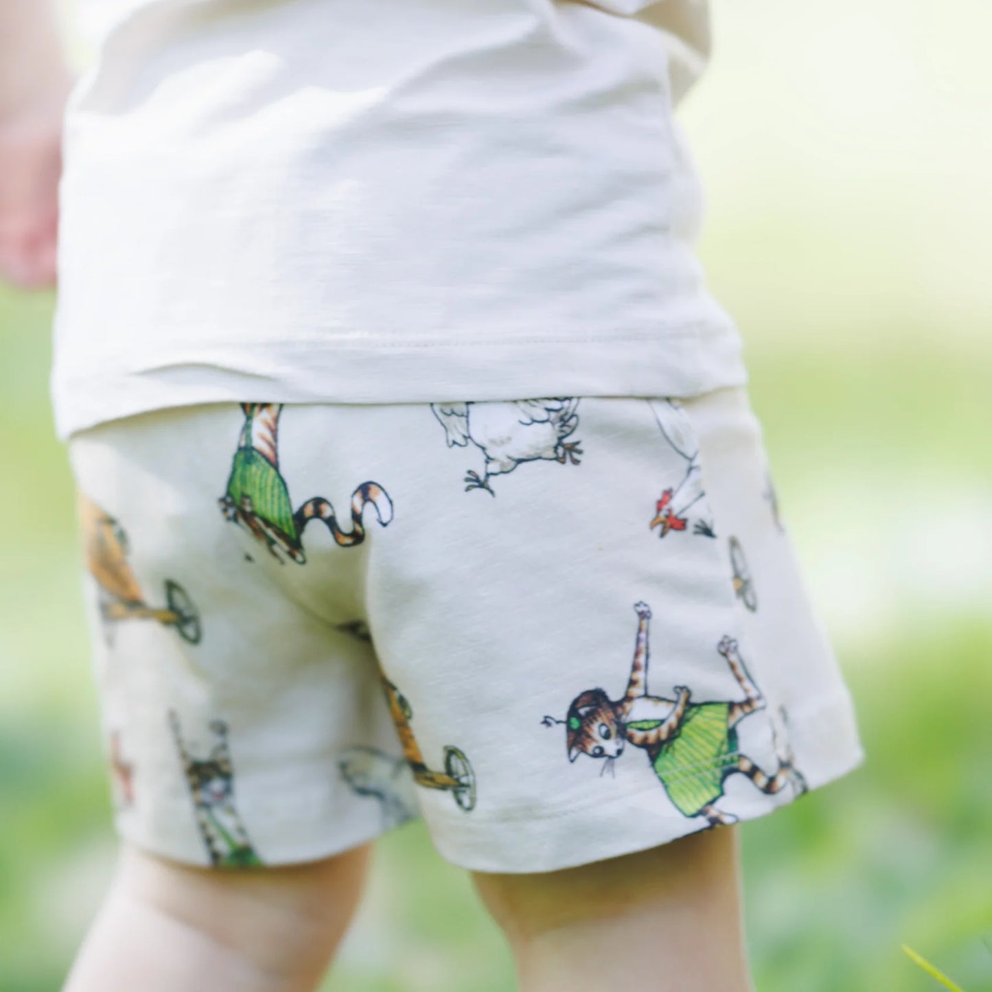 Geggamoja Set aus T-Shirt und Shorts Pettersson und Findus beige
