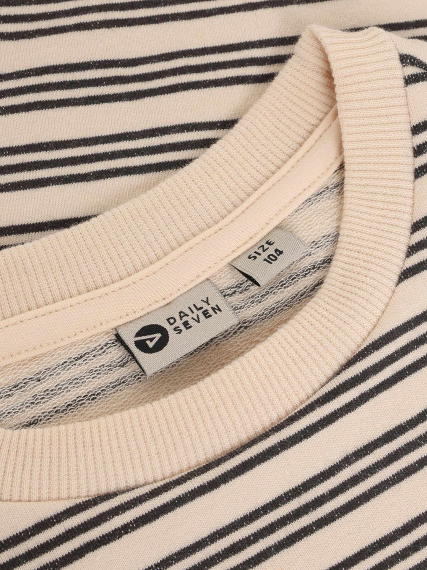 Daily Seven Langarmshirt gestreift