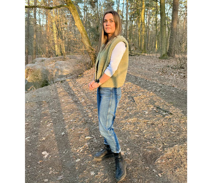 Alwero Weste TYB Adult aus Bio-Wolle Ultralight Pistachio