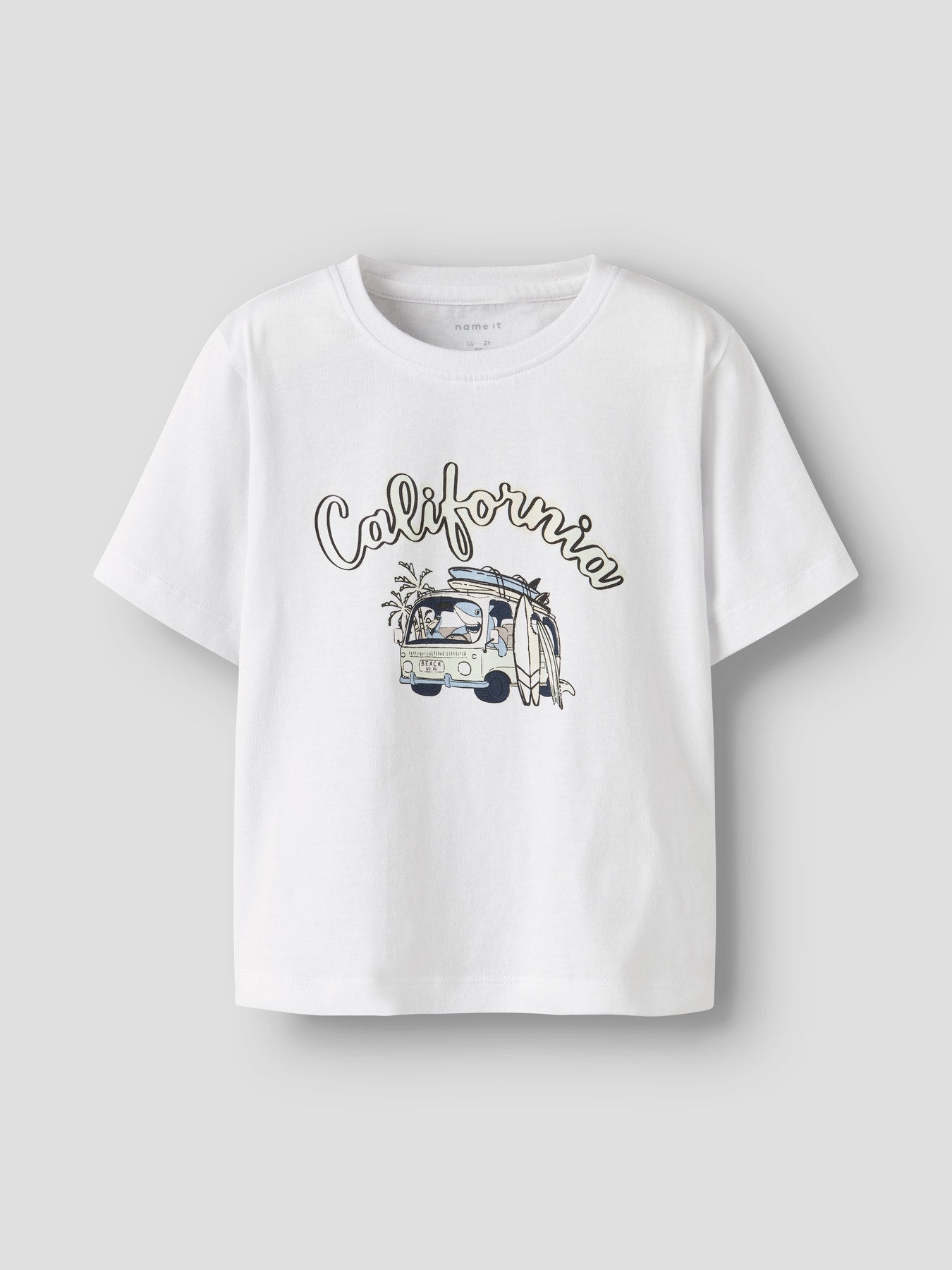 Name it T-Shirt mit UV- reaktivem Print