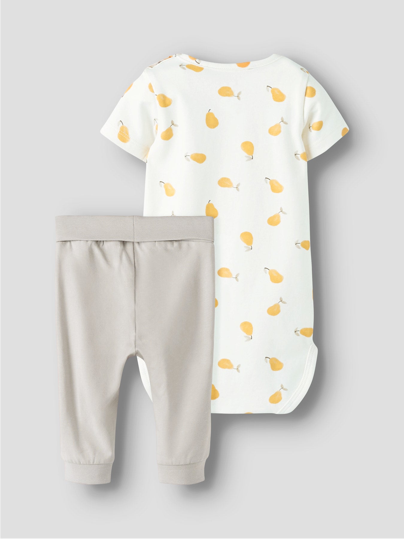 Name it Geschenkbox aus Body, Hose, Dreieckstuch