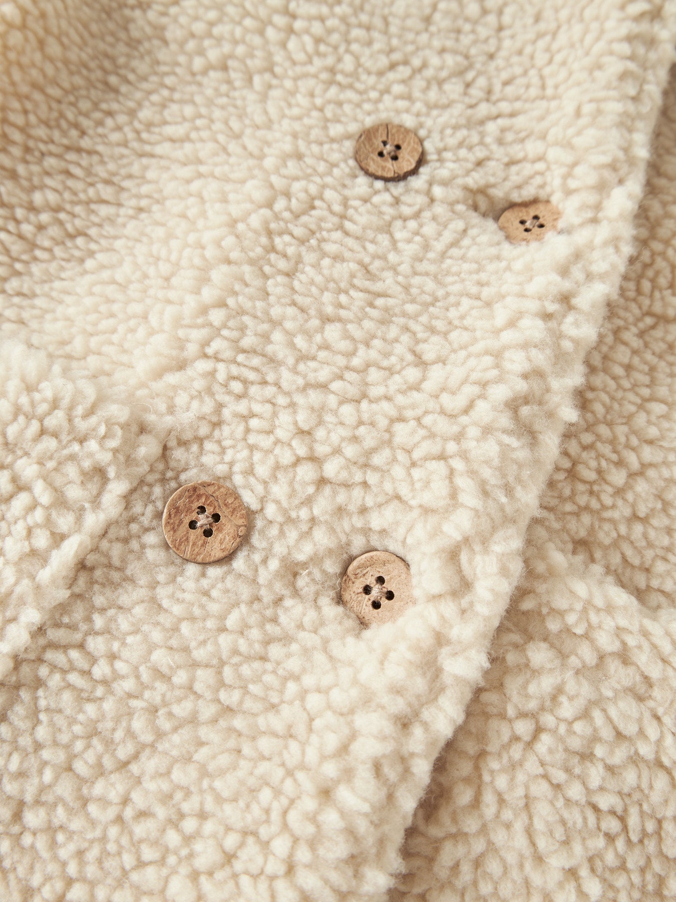 Lil'Atelier Teddy Mantel