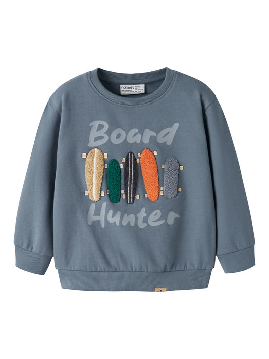 Name it Sweatshirt NIEL mit Skateboard-Applikation