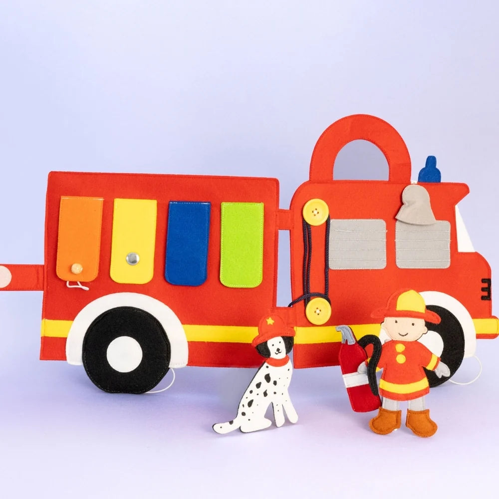 Jolly Designs Travel Buddy Feuerwehr – Rettungseinsatz zum Aufklappen, ab 18 Monaten