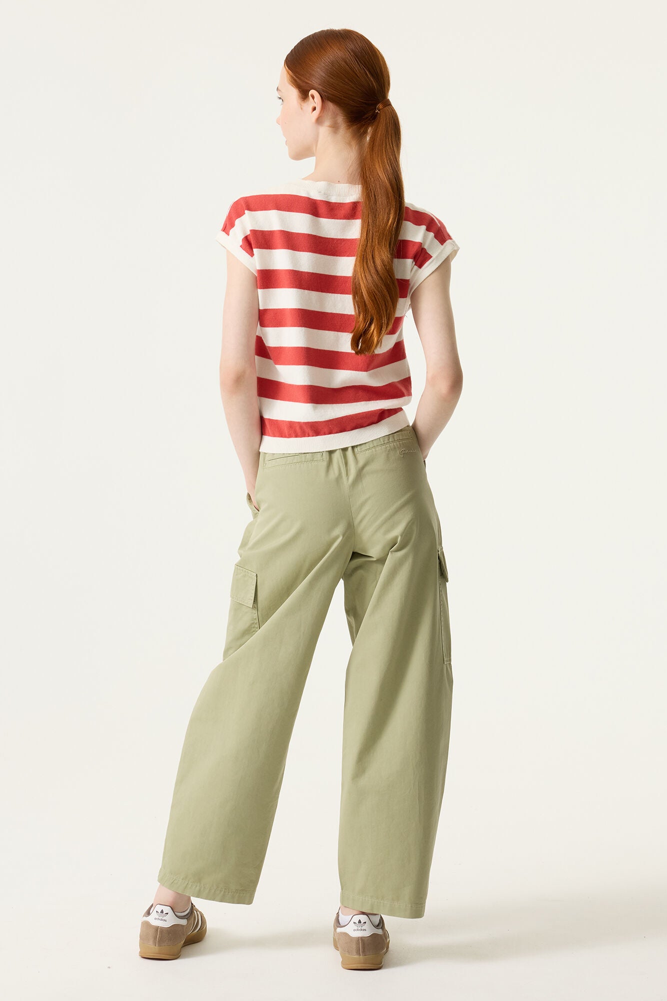 Garcia Gestreifter Kurzarmpullover