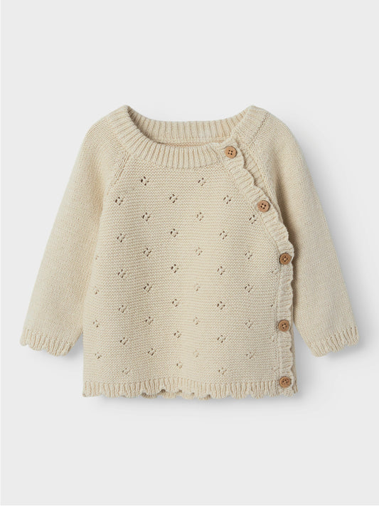Lil'Atelier Strickpullover aus Bio-Baumwolle mit seitlichen Knöpfen