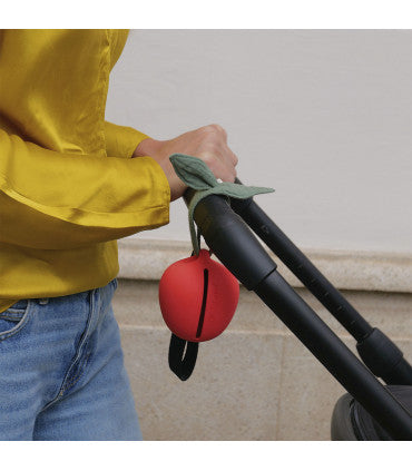 Oli & Carol Schnullerbox - Pepa the Apple Pacifier Case