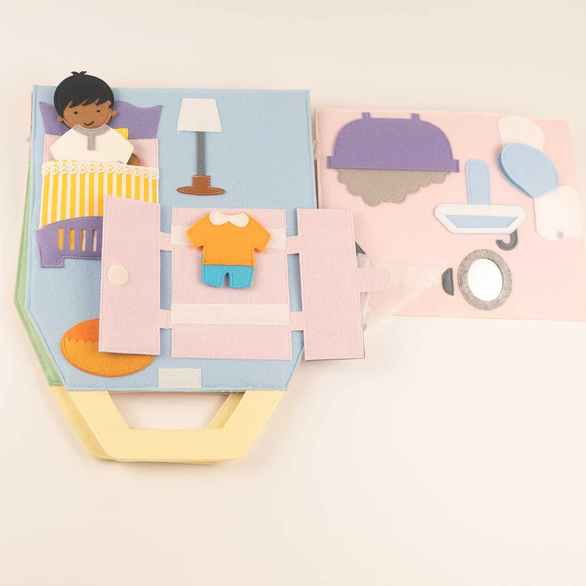 Jolly Designs Travel Buddy Puppenhaus – ein Zuhause für unterwegs, ab 18 Monaten